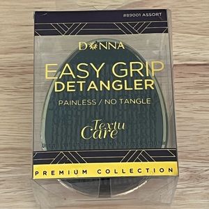 Donna Easy Grip Painless No Tangle Detangler Brushes Metallic Gold NEW